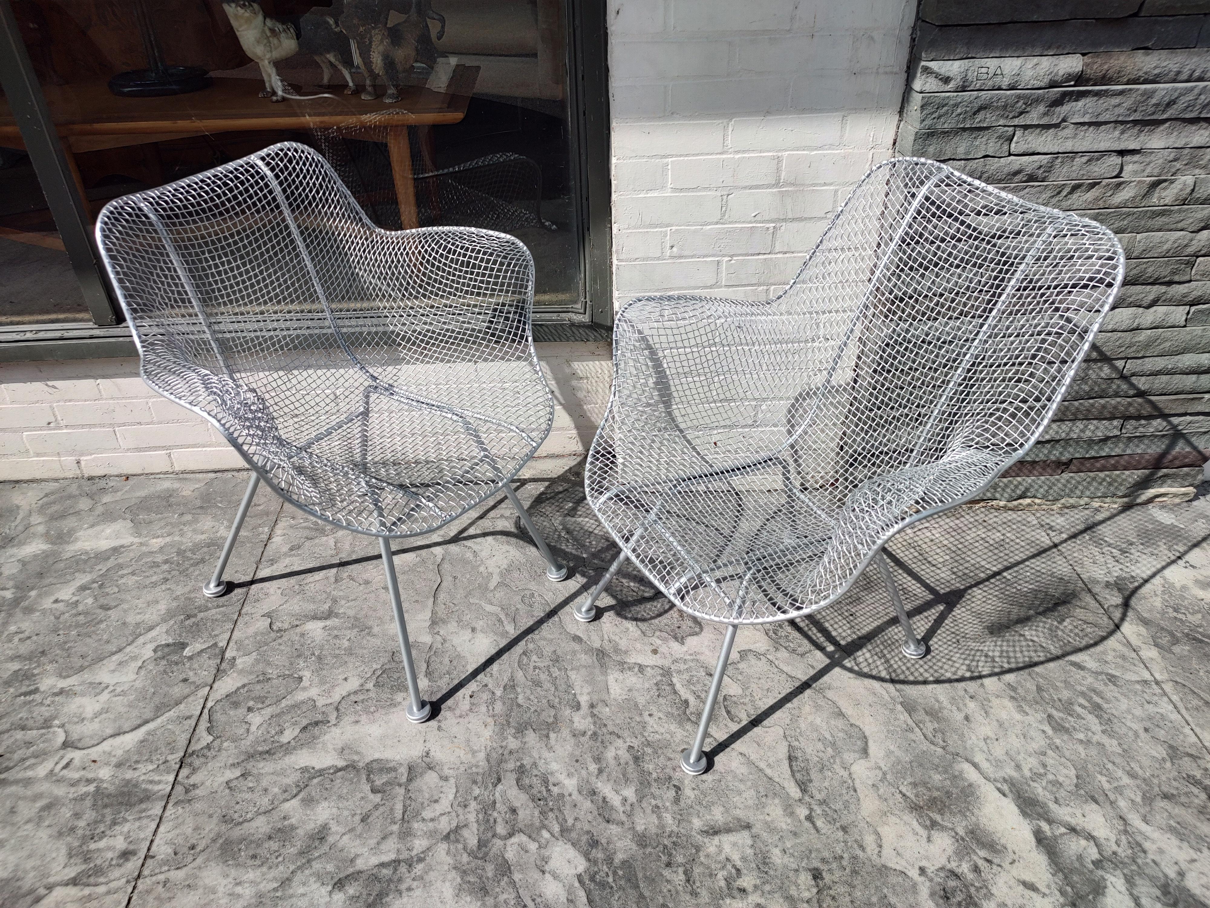 Near Pair of Woodard Sculptura Lounge Armchairs Restored In Good Condition For Sale In Port Jervis, NY