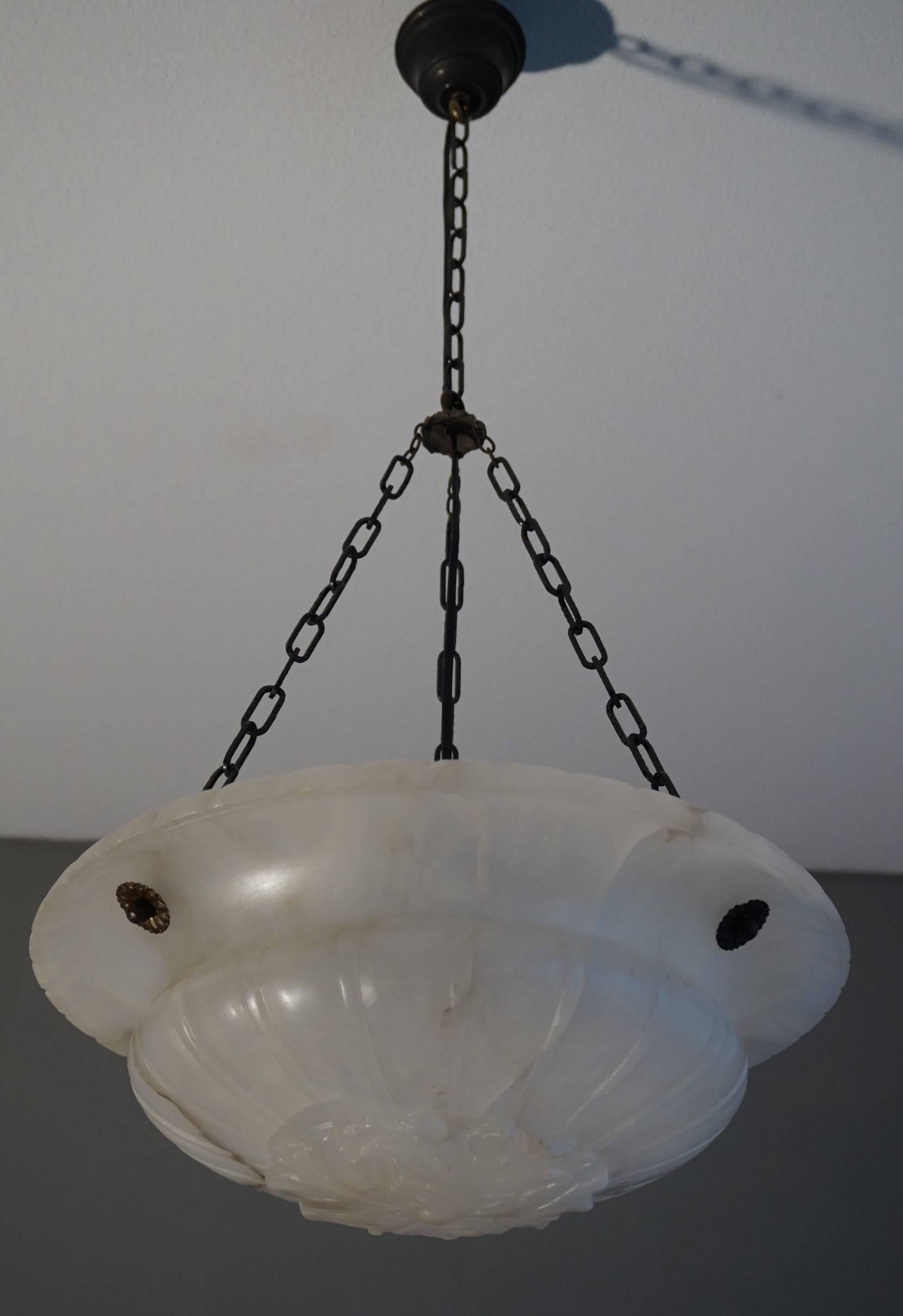 Near Translucent White Neoclassical Alabaster & Chain Pendant / Ceiling Lamp For Sale 1
