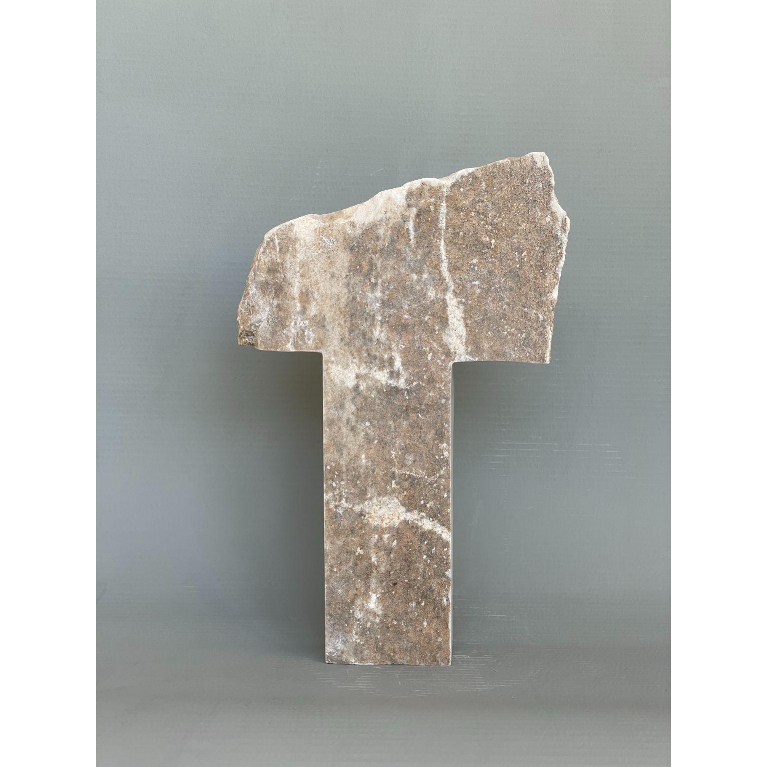 Nearly Cross Hand Carved Marble Sculpture by Tom Von Kaenel In New Condition For Sale In Geneve, CH