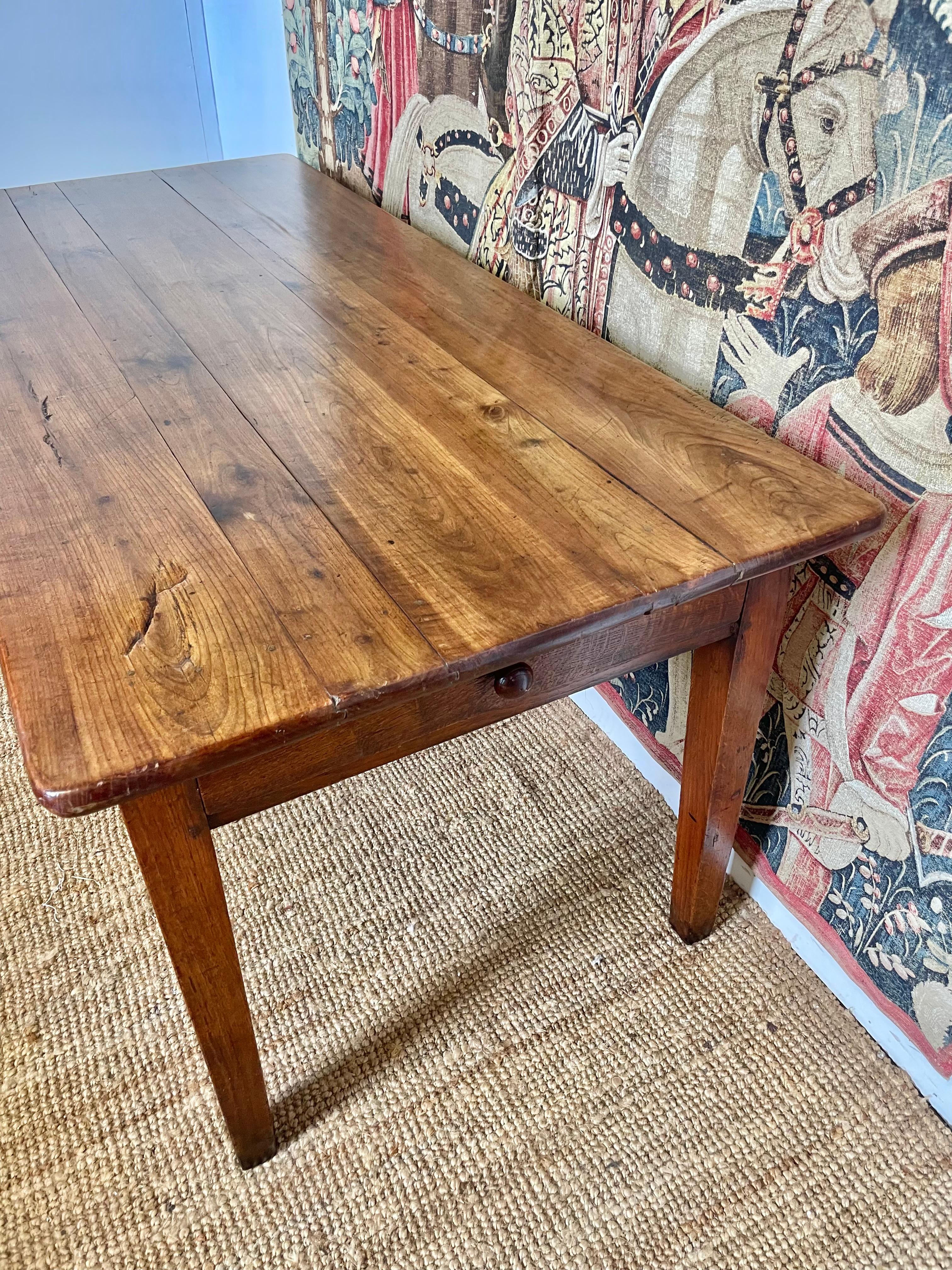 Français Table de ferme française en vente