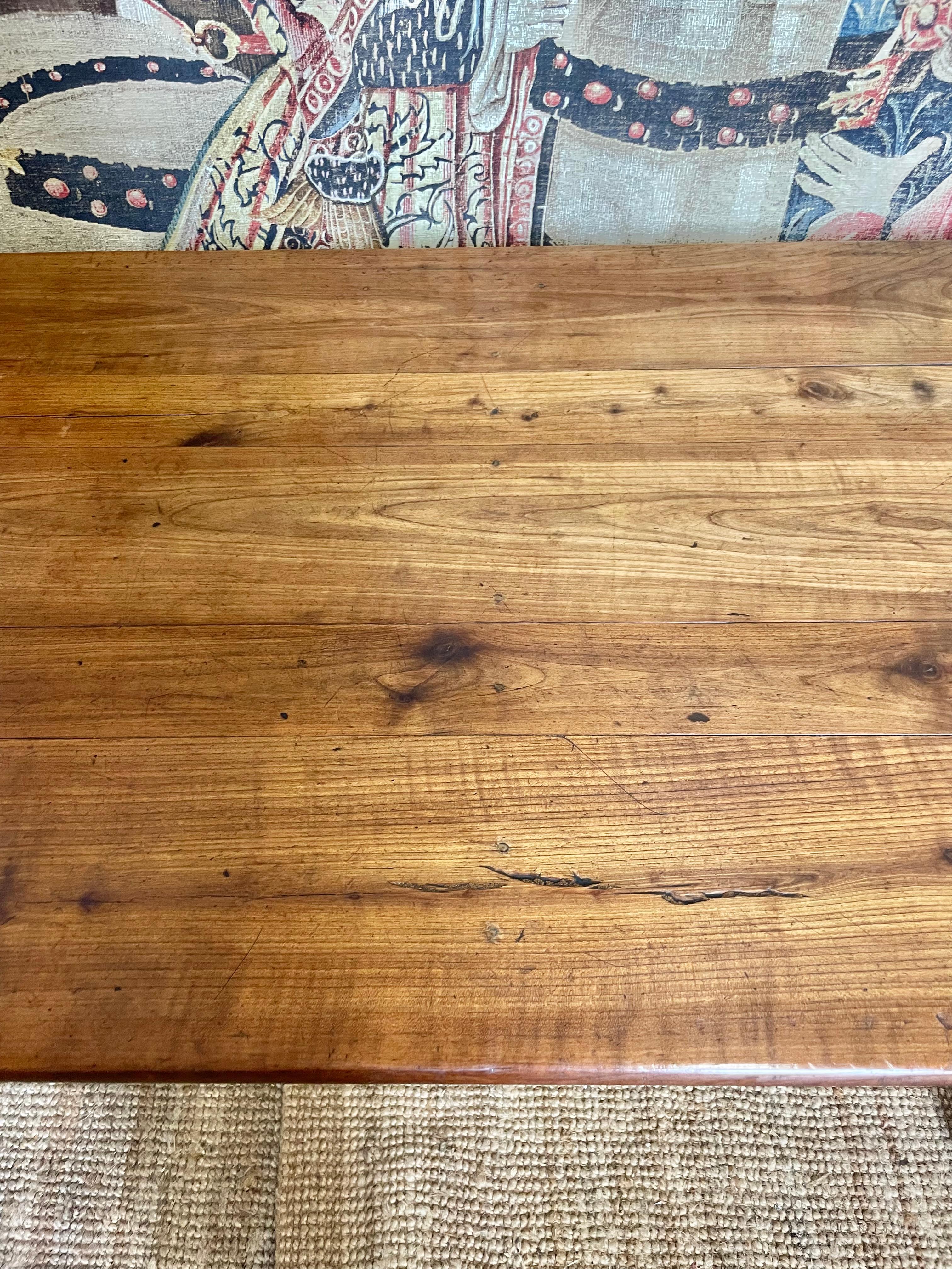 Cerise Table de ferme française en vente