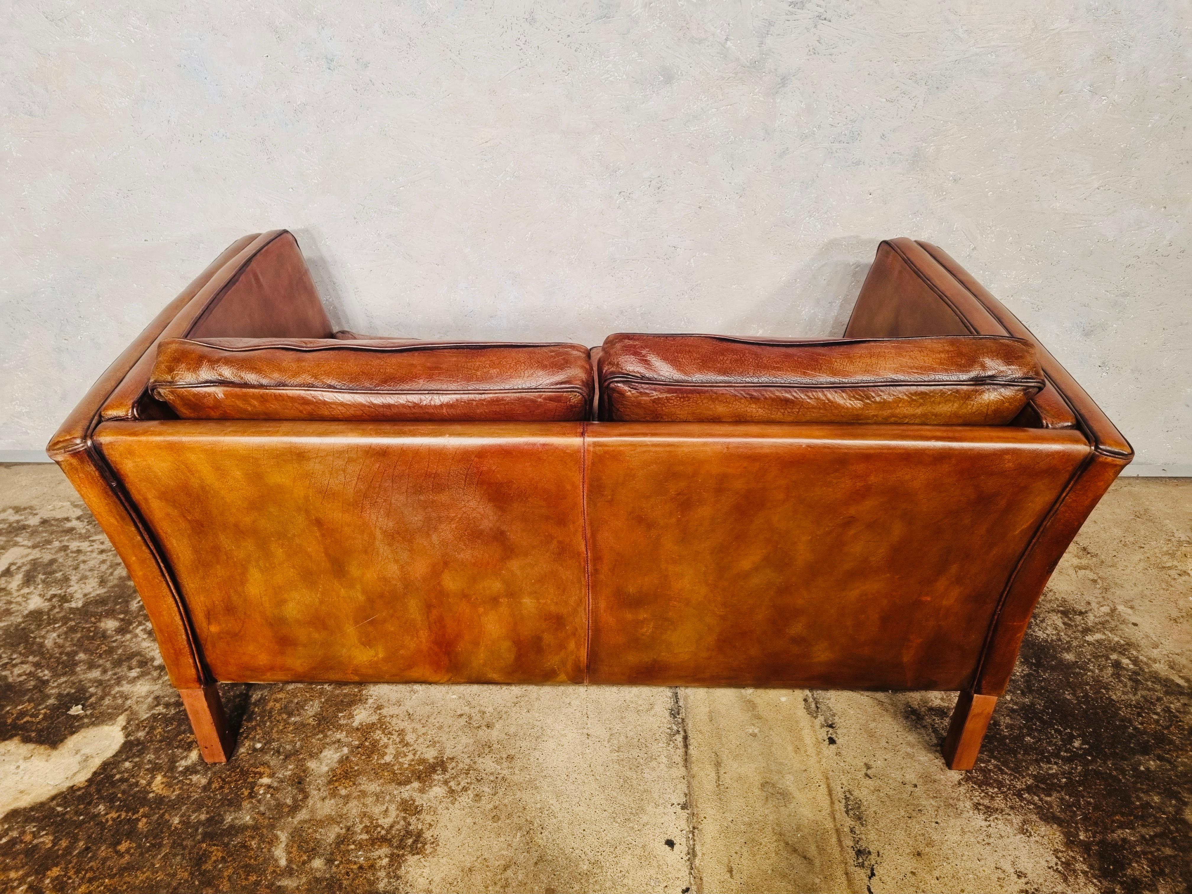 Neat Vintage Danish 70s Patinated Light Tan Two Seater Leather Sofa #679 For Sale 2