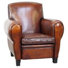 Neatly finished, large design sheepskin armchair with excellent seating comfort