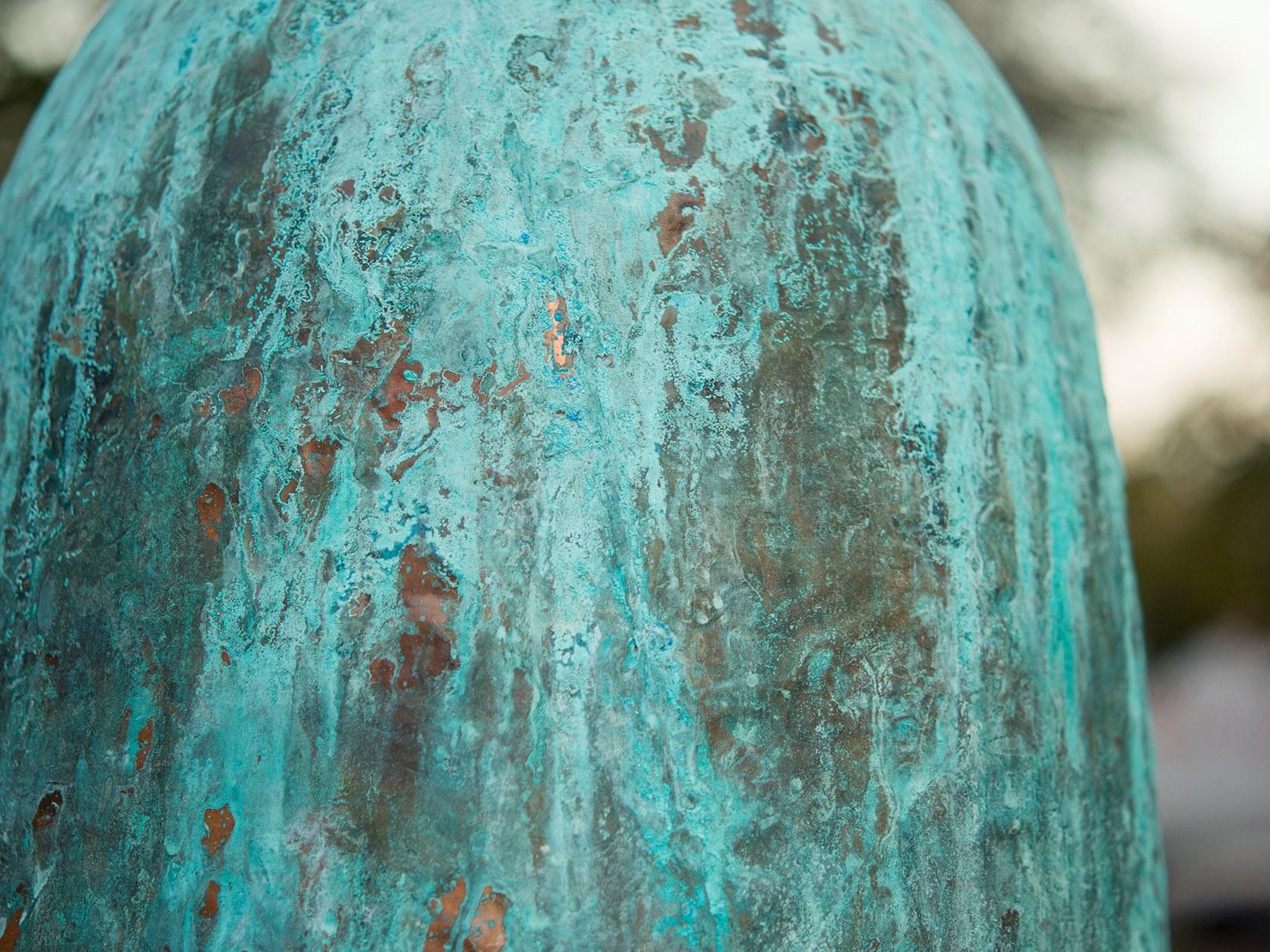 Lakuna kupferne hängelampe von Makhno
Abmessungen: D 37,5 x H 70 cm
MATERIALIEN: Kupfer

Alle unsere Lampen können je nach Land verkabelt werden. Wenn es in die USA verkauft wird, wird es zum Beispiel für die USA verkabelt.

Makhno Studio ist eine
