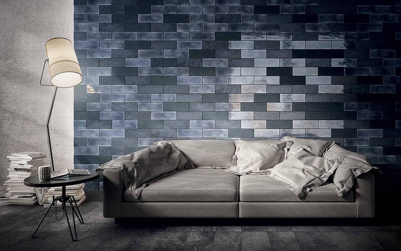 Nebula Nine Sofa mit Baumwolle, Leinen, Leder oder Samtbezug von Moroso für Diesel, Nebula Nine (Italienisch) im Angebot