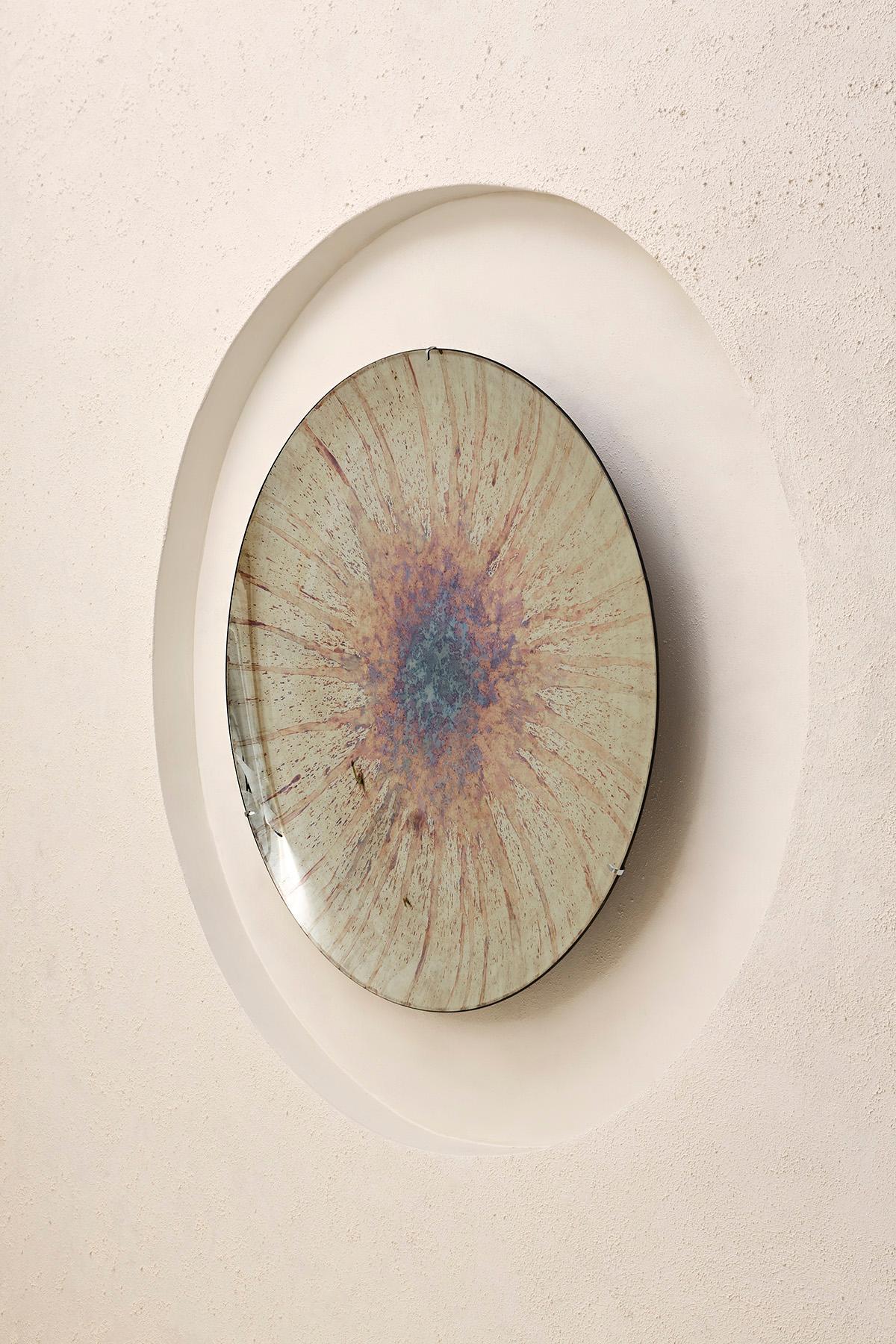 Limitierte Auflage des Nebula V Concave Multicolor Oxidized Mirror von Homa (Postmoderne) im Angebot