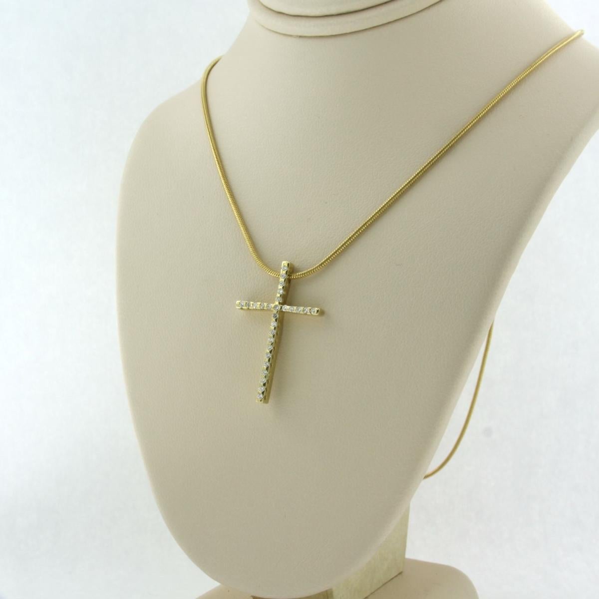 Modern Neckalce and pendant set with diamonds 14k yellow gold  For Sale