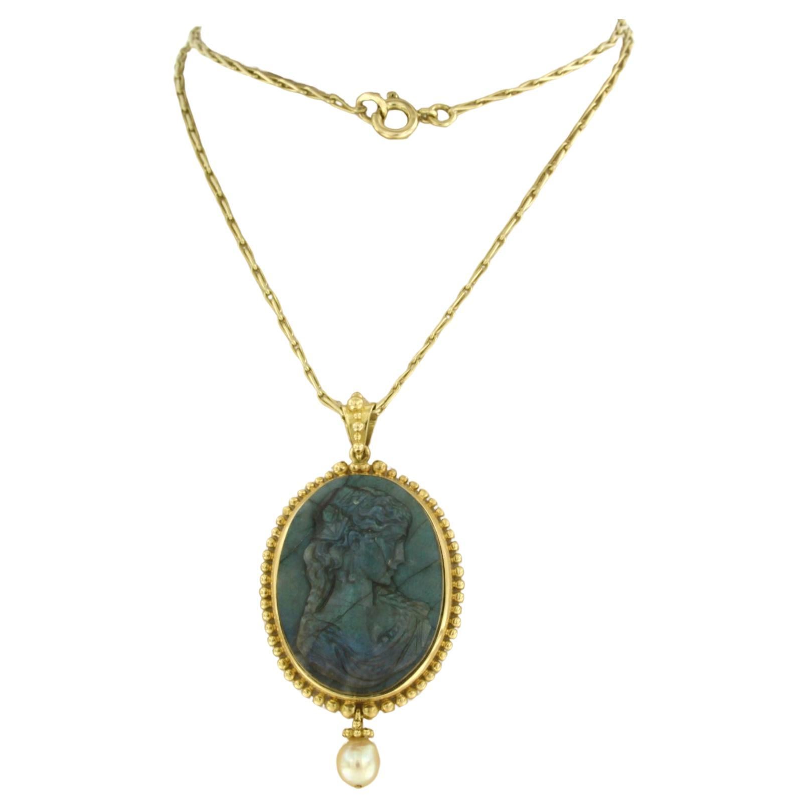 Neckalce and pendant set with pearl and agate 14k and 18k gold