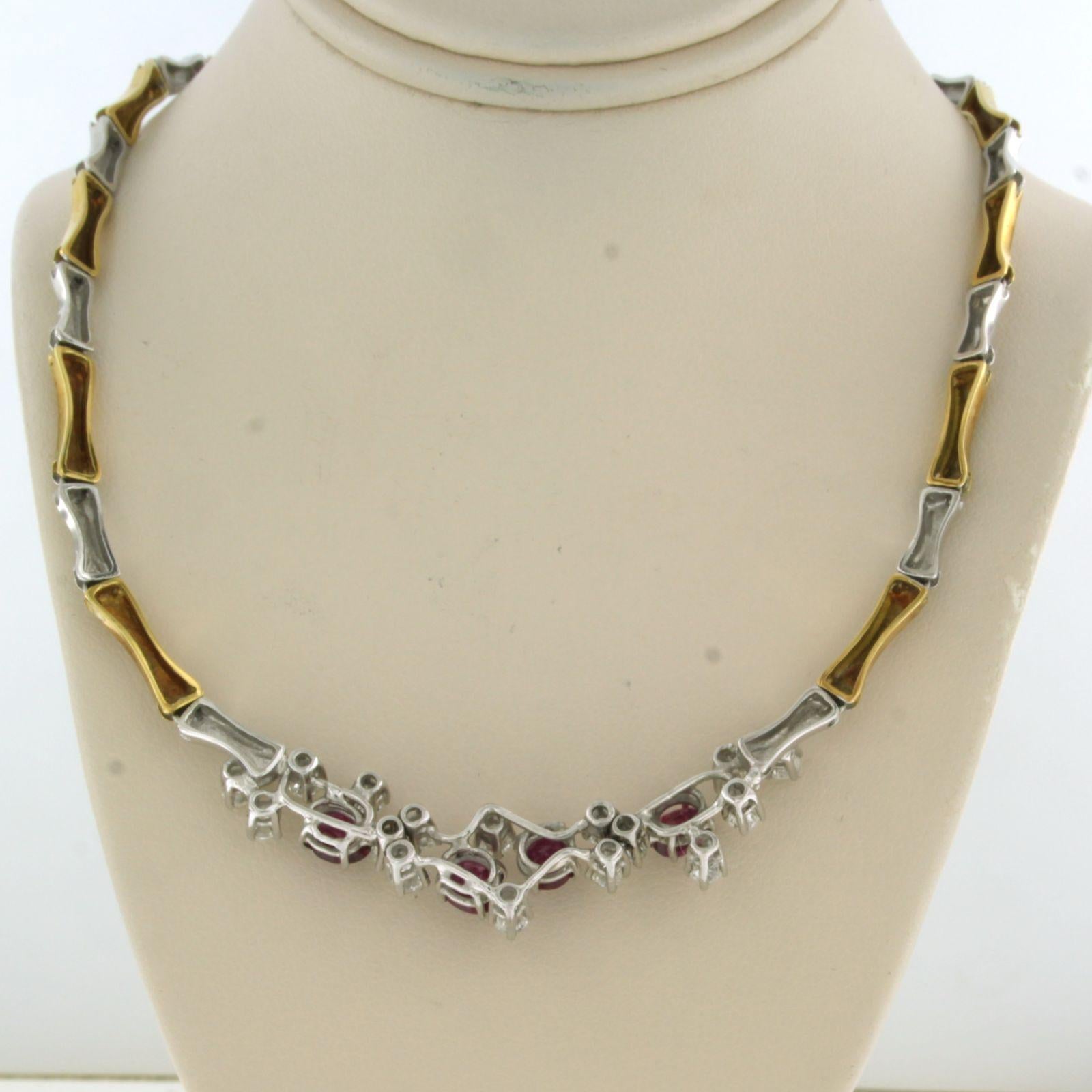 Neckalce set with ruby and diamonds 18k bicolour gold In Excellent Condition For Sale In The Hague, ZH