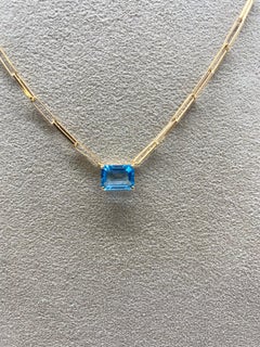 Straight Mech with Blue Quartz Cut RPC Necklace Yellow Gold 18 Karat