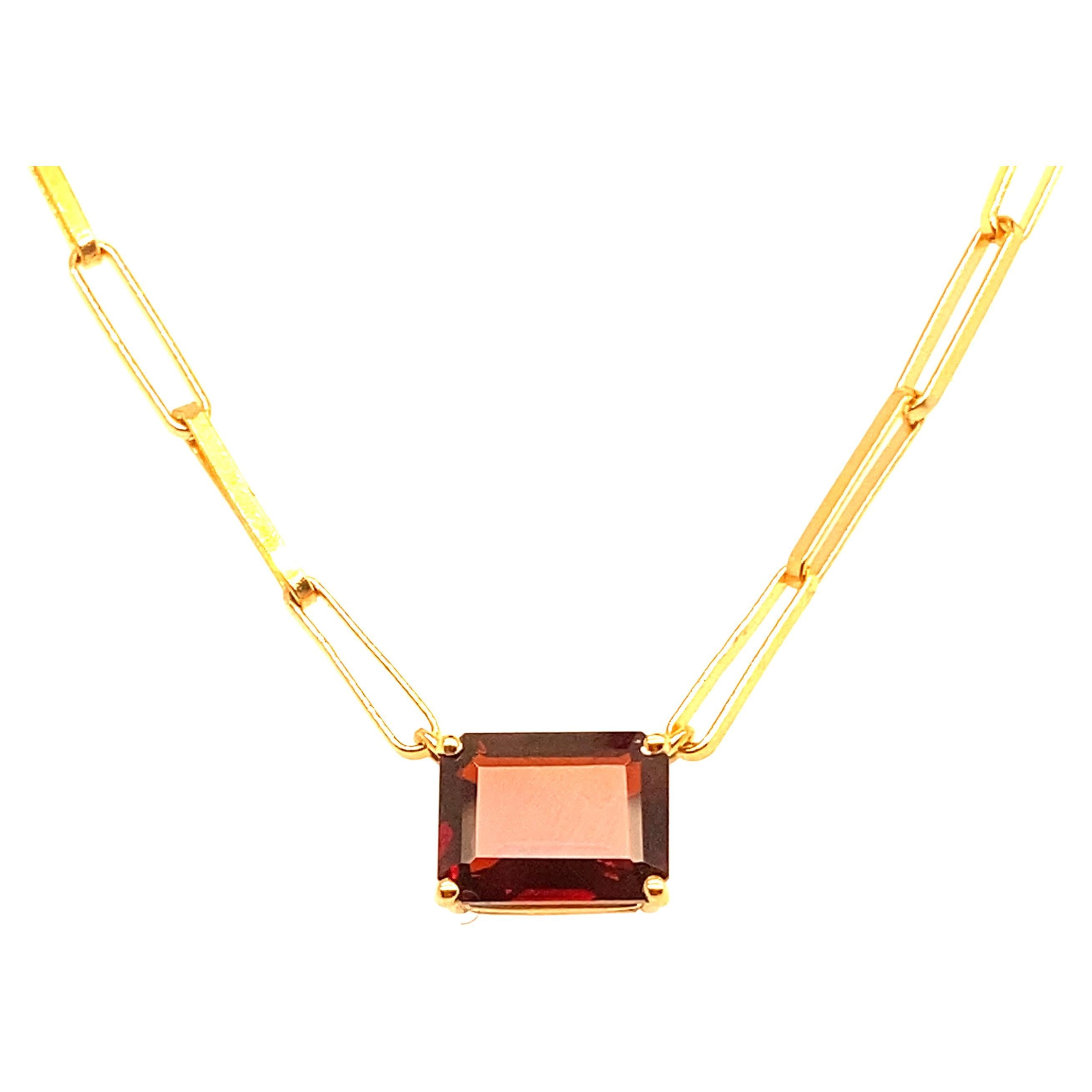 Straight Mech with Garnet size RPC Necklace Yellow Gold 18 Karat