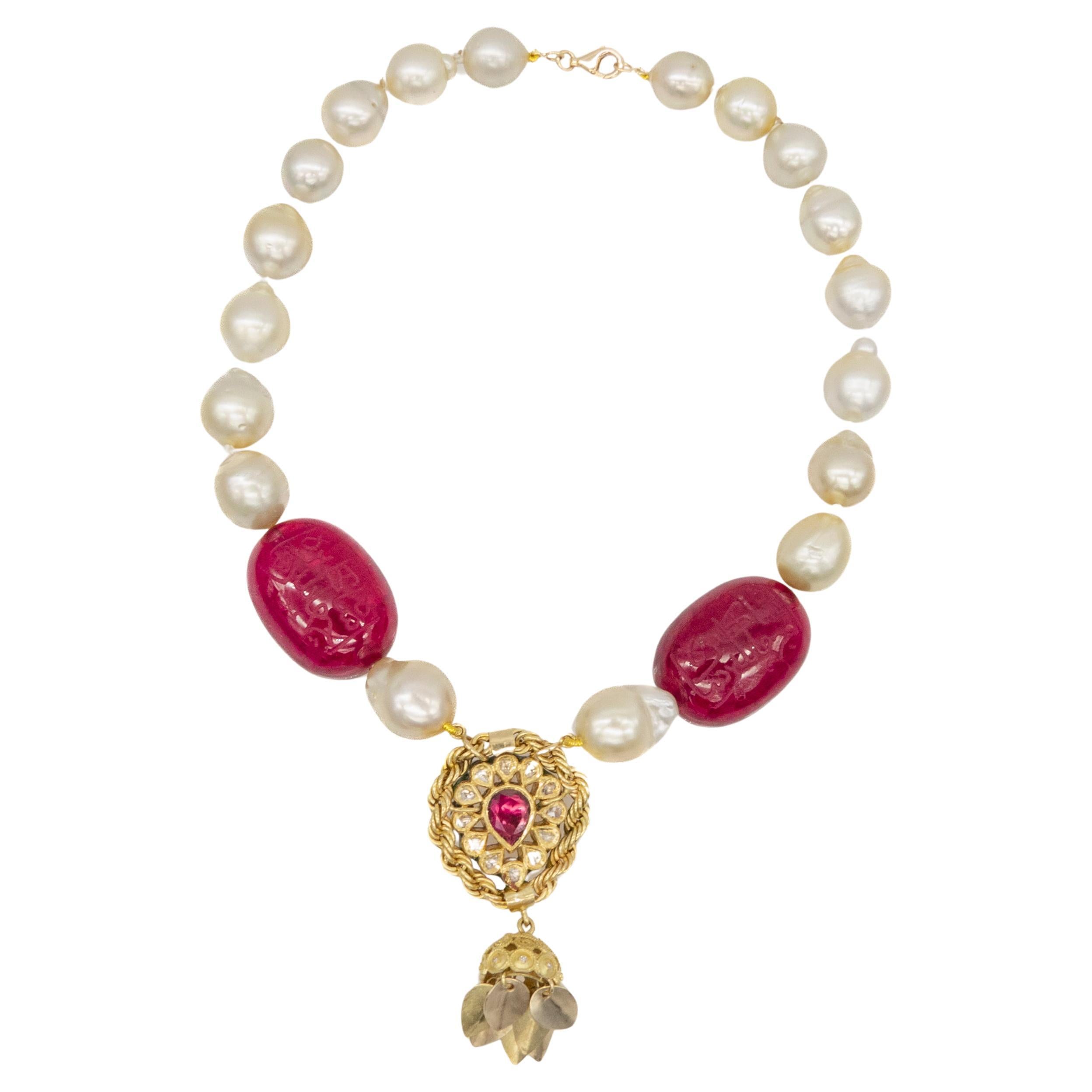 Halskette aus 18 Karat Gold Rubellit Naturperlen Diamanten Emaille Vicente Gracia im Angebot