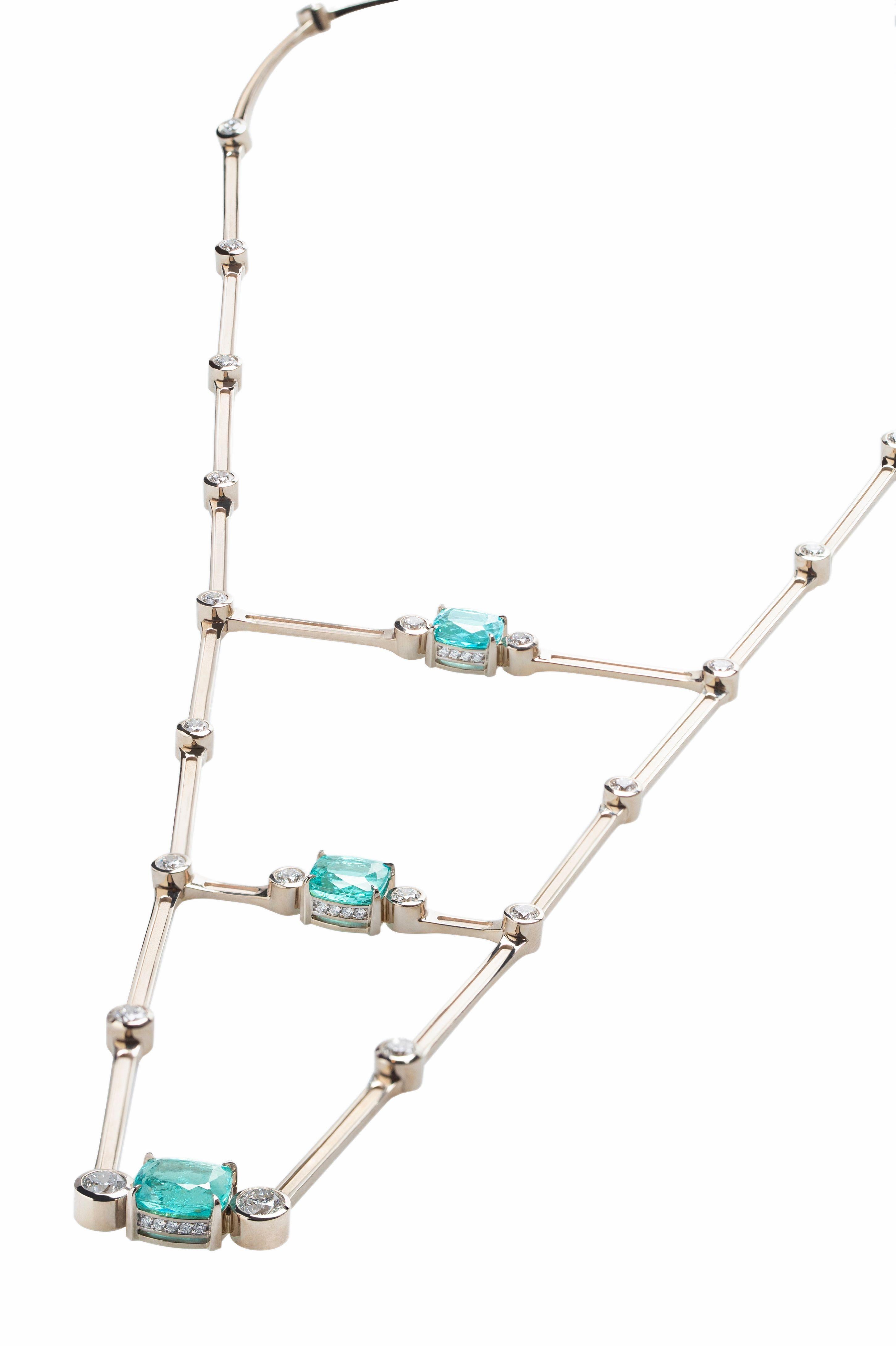 Brilliant Cut Paraiba Tourmaline 12, 89ct & White Diamond 18k White Gold Necklace For Sale