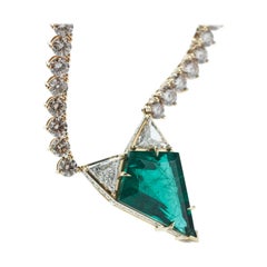 Emerald 11, 49ct Brown 
White Diamonds Necklace
