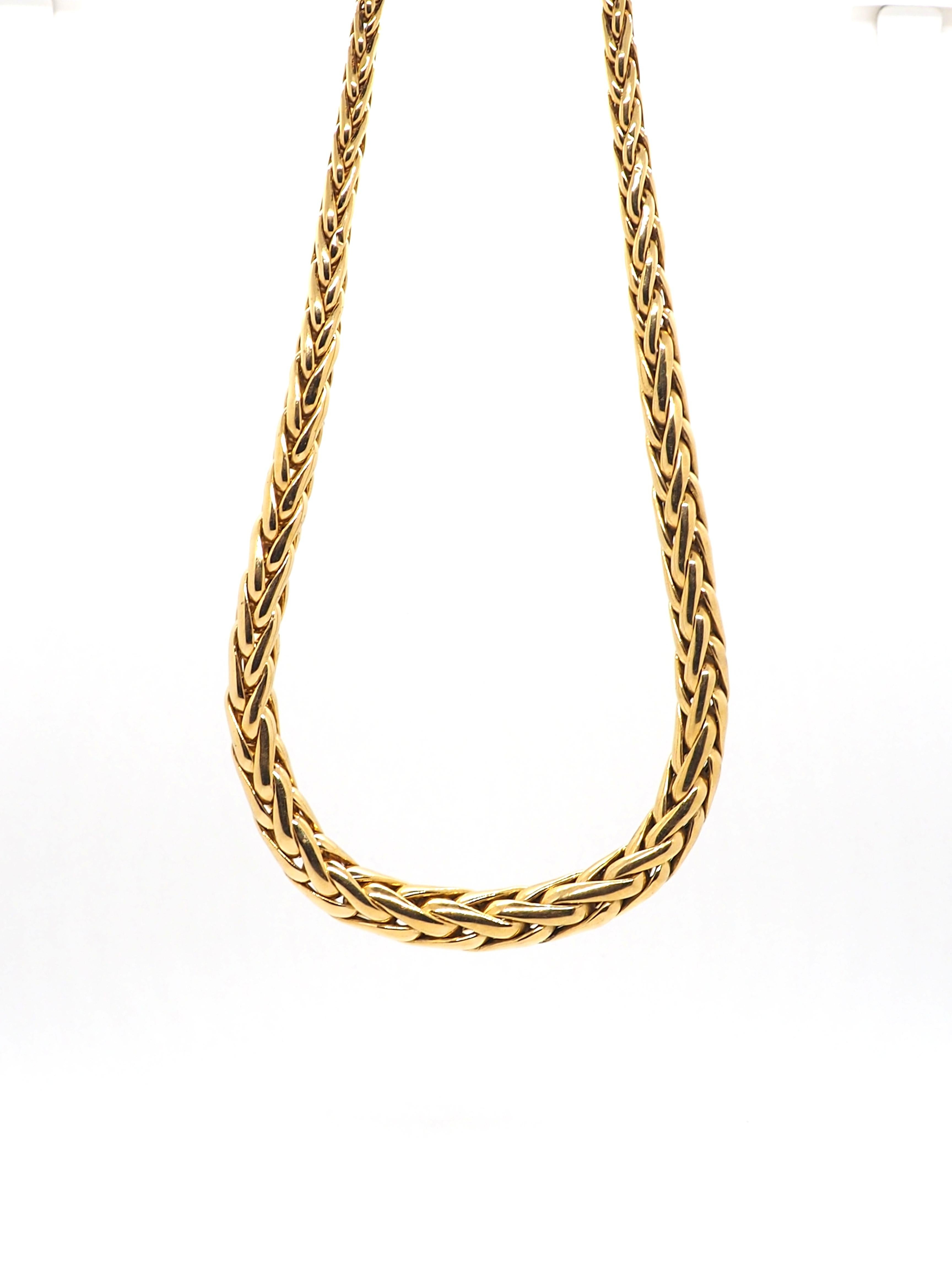 Classic 18 Karat Gold Chain Necklace For Sale 2