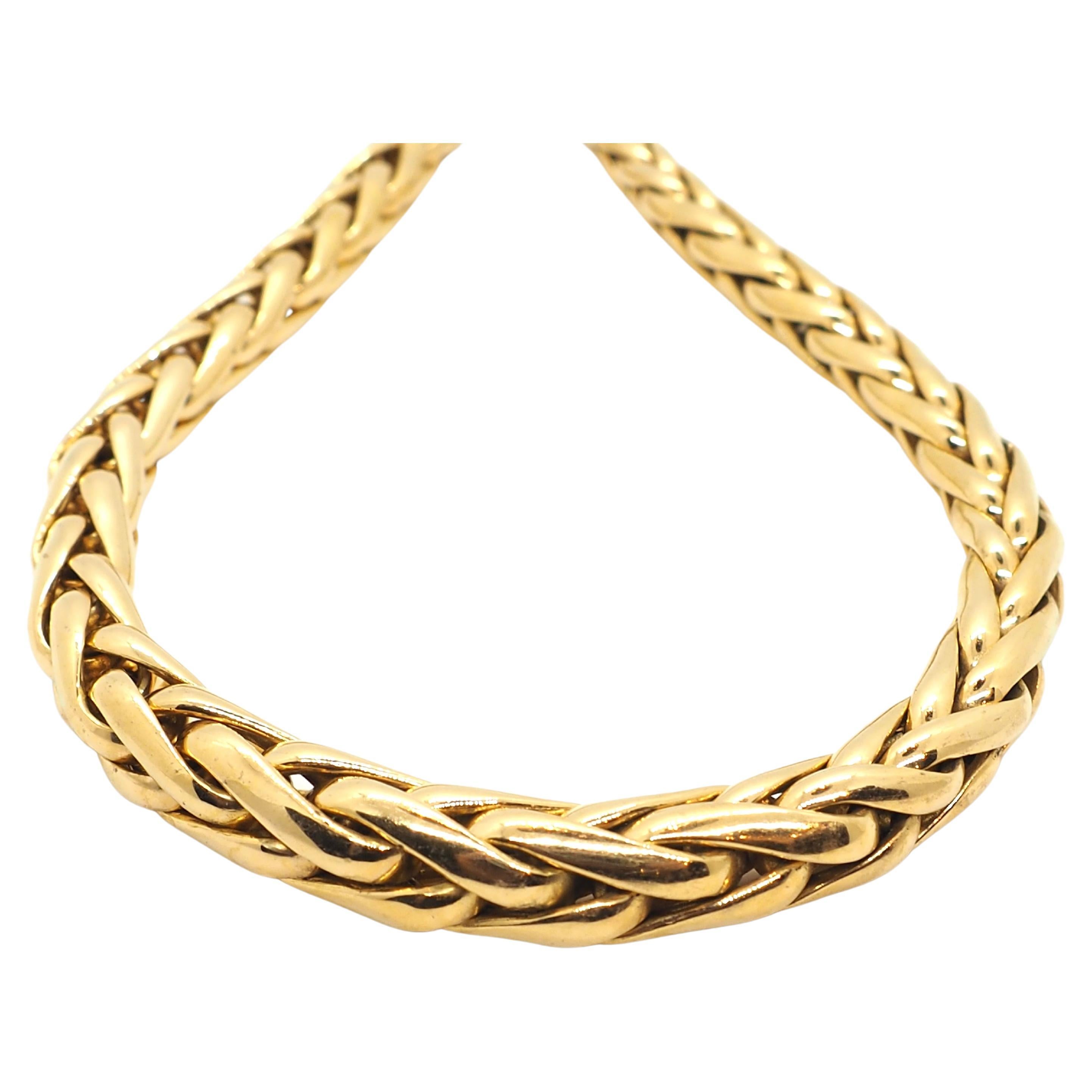 Classic 18 Karat Gold Chain Necklace For Sale