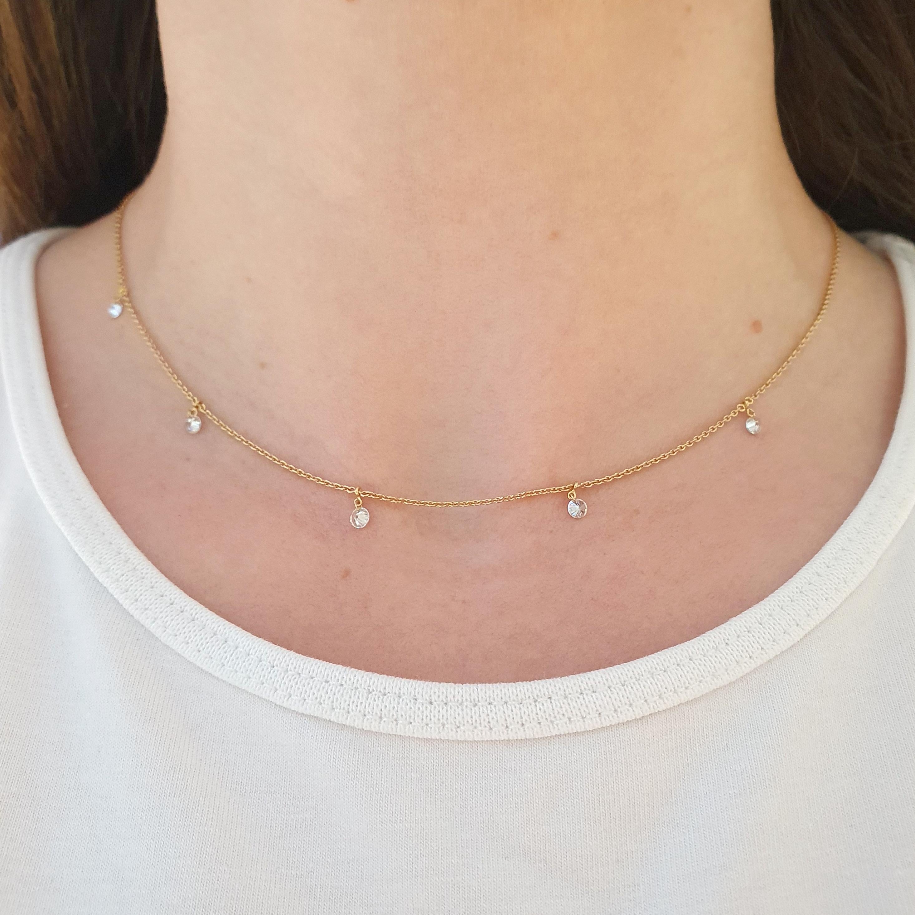 Round Cut Necklace 18K Yellow Gold Natural Diamond For Sale