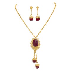 Necklace and Earrings Set in 18k with Carnelian & Diamonds