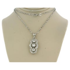 Vintage Necklace and pendant set with 0.89 ct diamonds 18k white gold