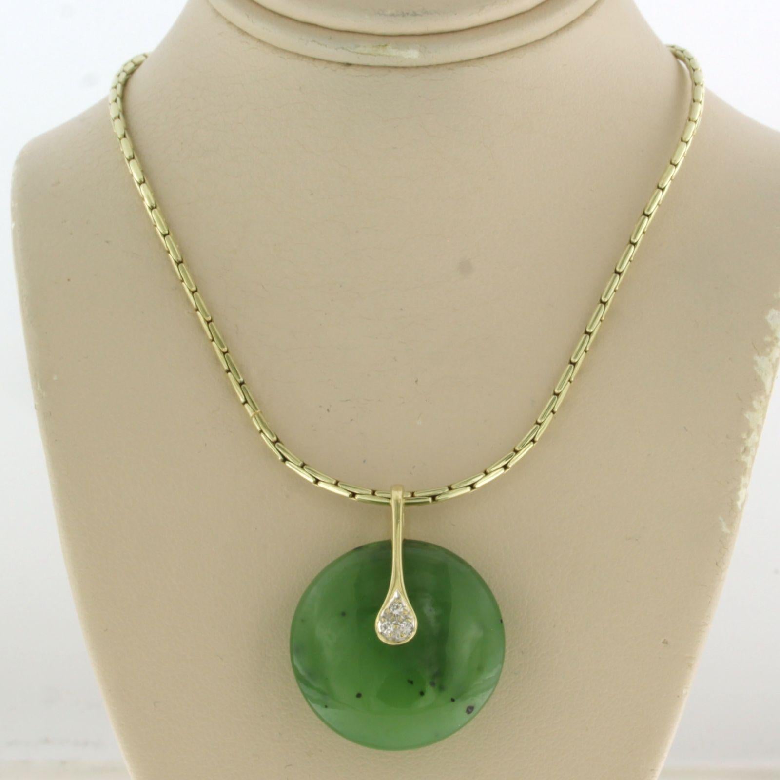 14k yellow gold necklace and pendant set with moss agate and brilliant cut diamond 0.05ct - F/G - VS/SI - 40cm long

Detailed description

the length of the necklace is 40 cm long by 1.6 mm wide

Dimensions of the pendant are 2.9 cm high by 2.3 cm