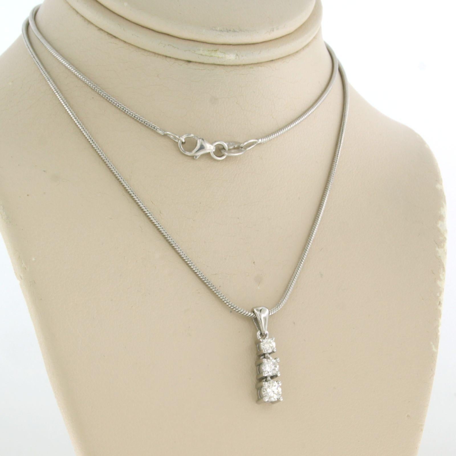 Modern Necklace and pendant set with diamonds 14k white gold For Sale