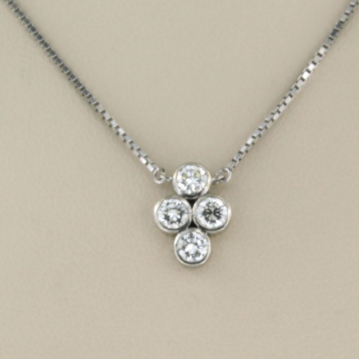 Necklace and pendant set with diamonds 14k white gold In Good Condition For Sale In The Hague, ZH