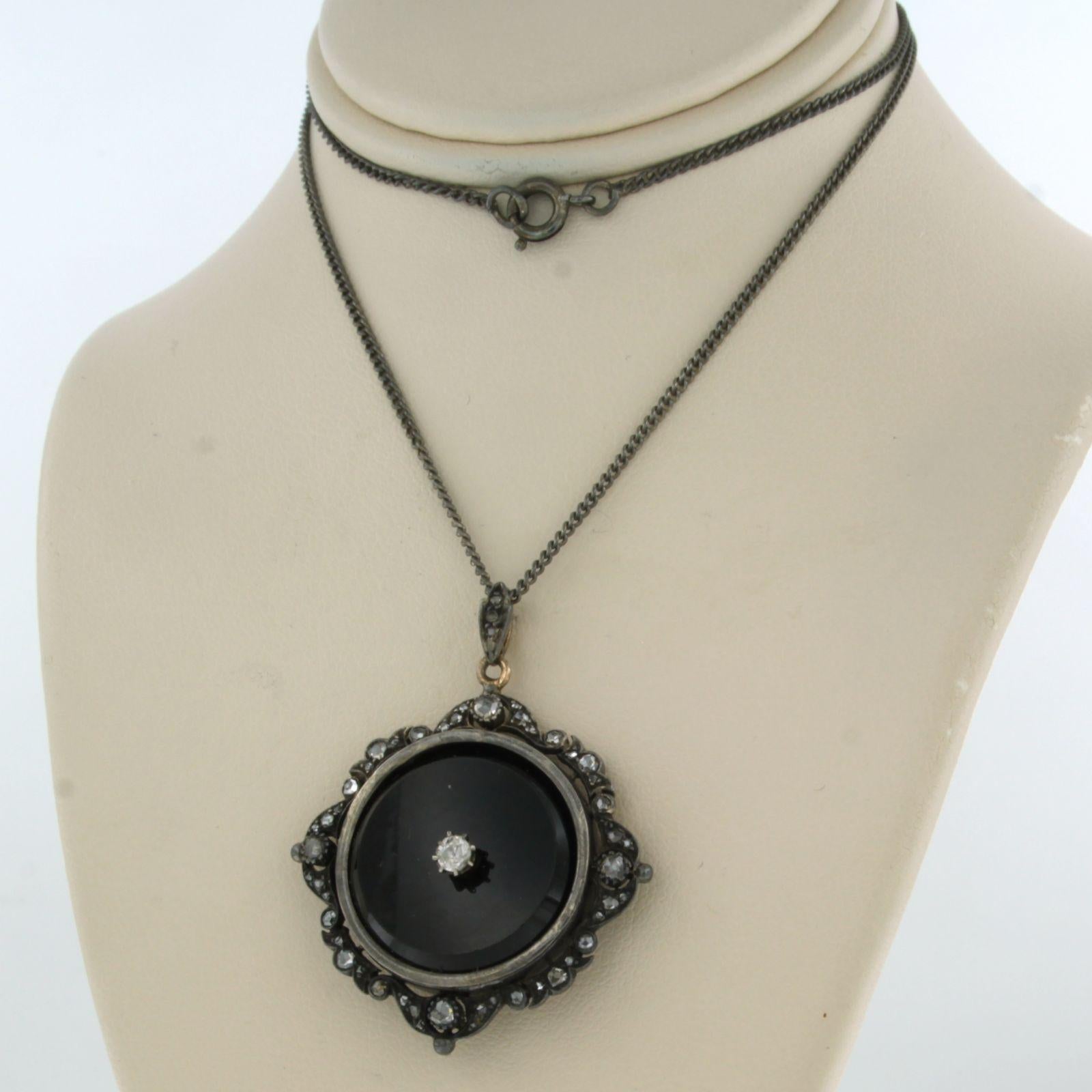 Women's Necklace and pendant set with onyx and diamonds 835 silver For Sale