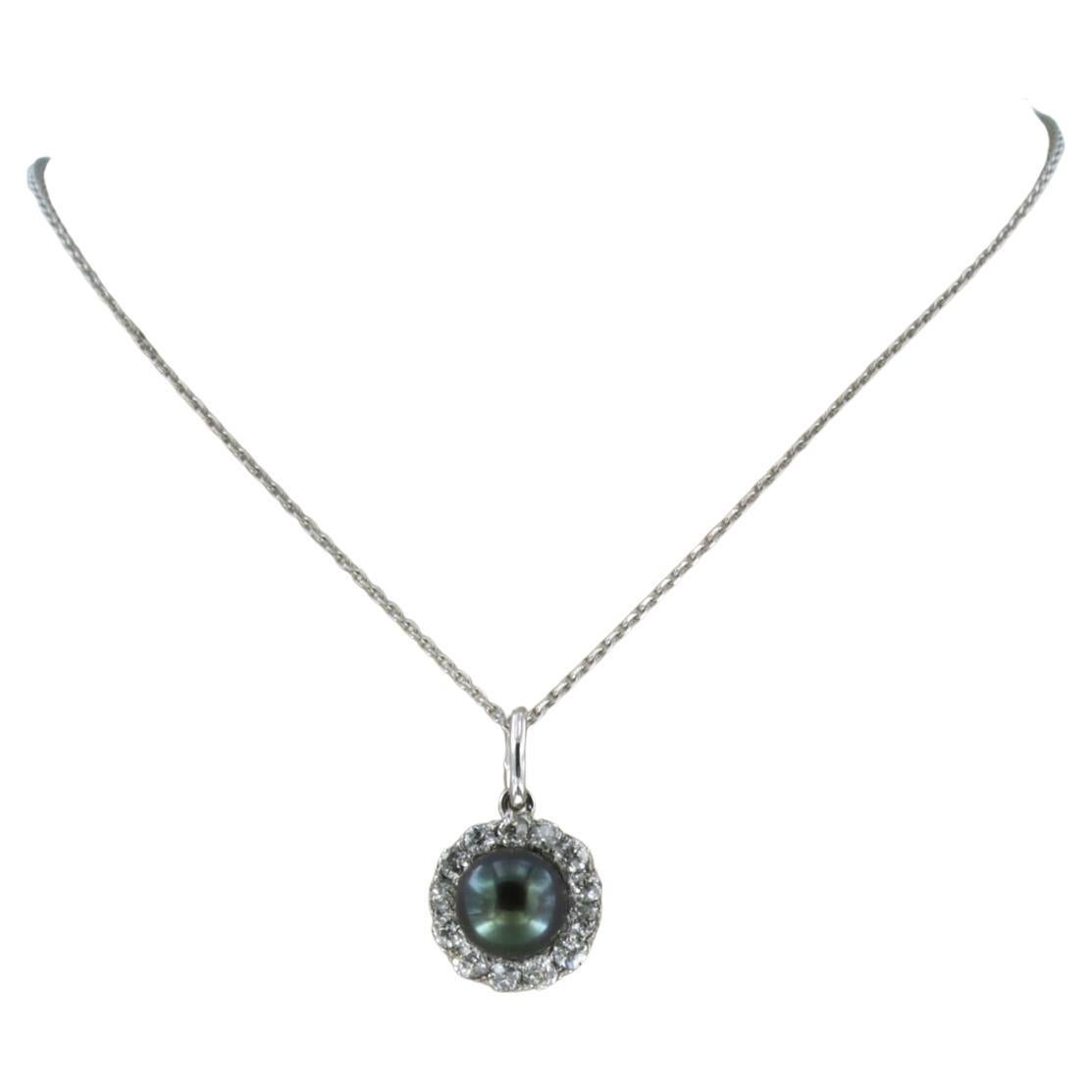 Necklace and pendant set with Tahiti pearl and diamonds 14k white gold For Sale