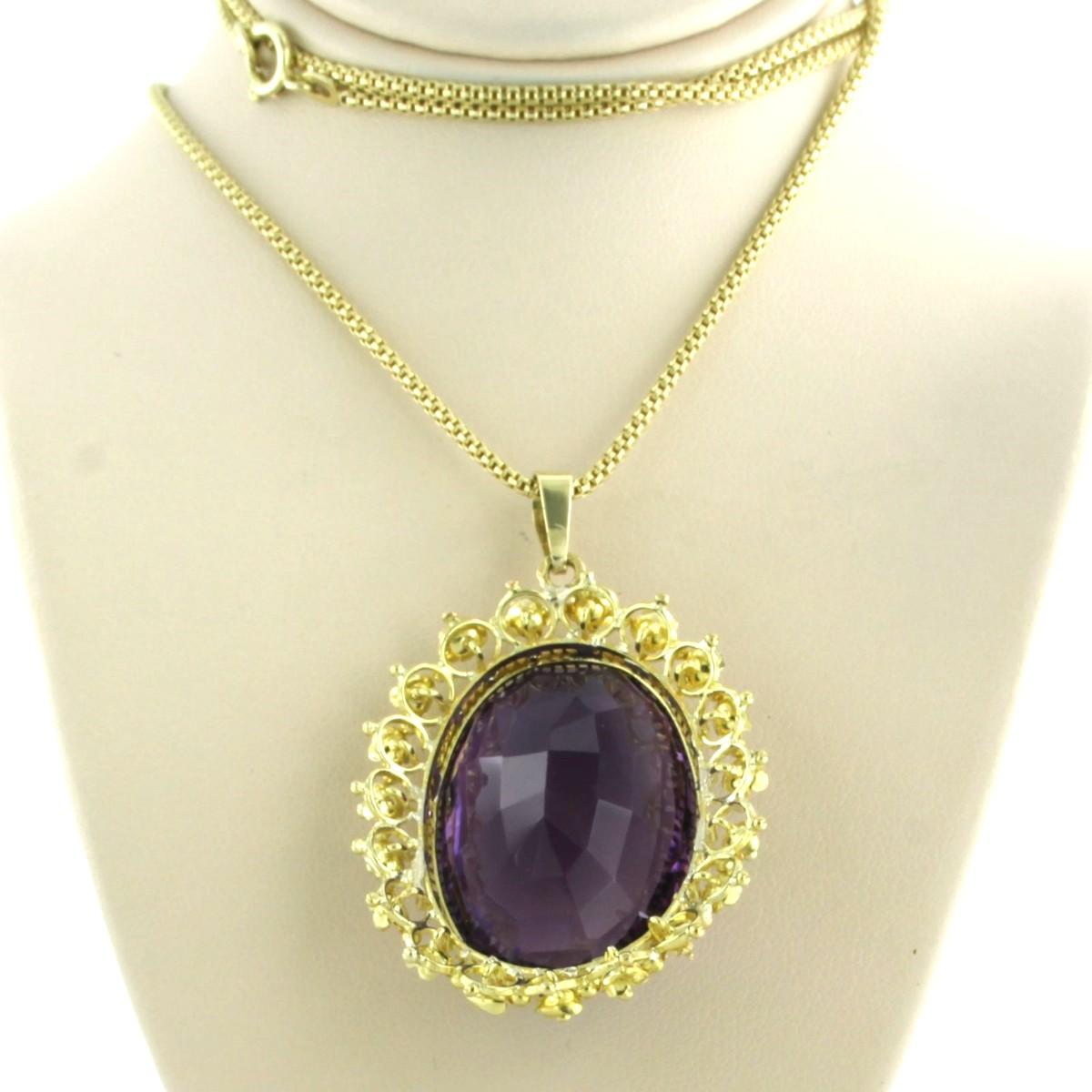 Début de l'époque victorienne Collier et pendentif avec améthyste jusqu'à 8,00 carats - or jaune 14 carats 22,3 grammes en vente