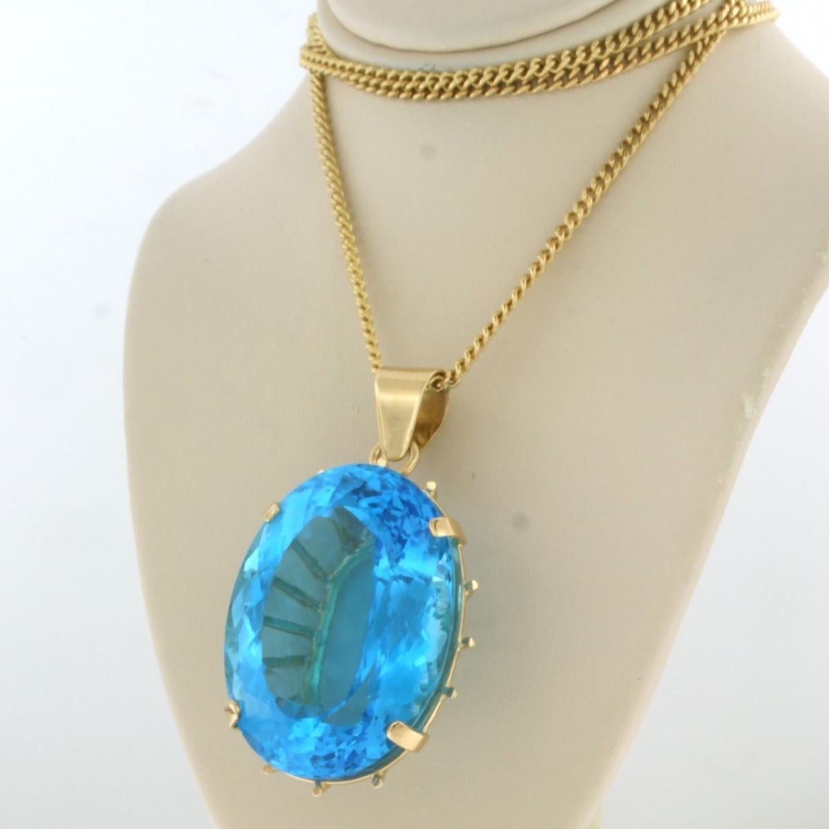 Oval Cut Necklace and pendant with blue topaz up to 100ct 18k yellow gold For Sale