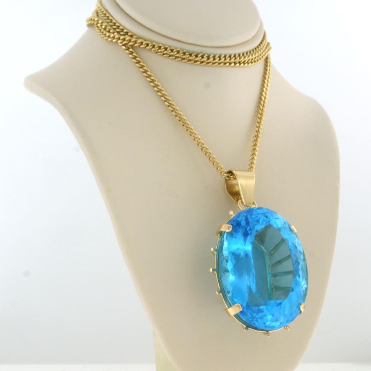 Women's Necklace and pendant with blue topaz up to 100ct 18k yellow gold For Sale