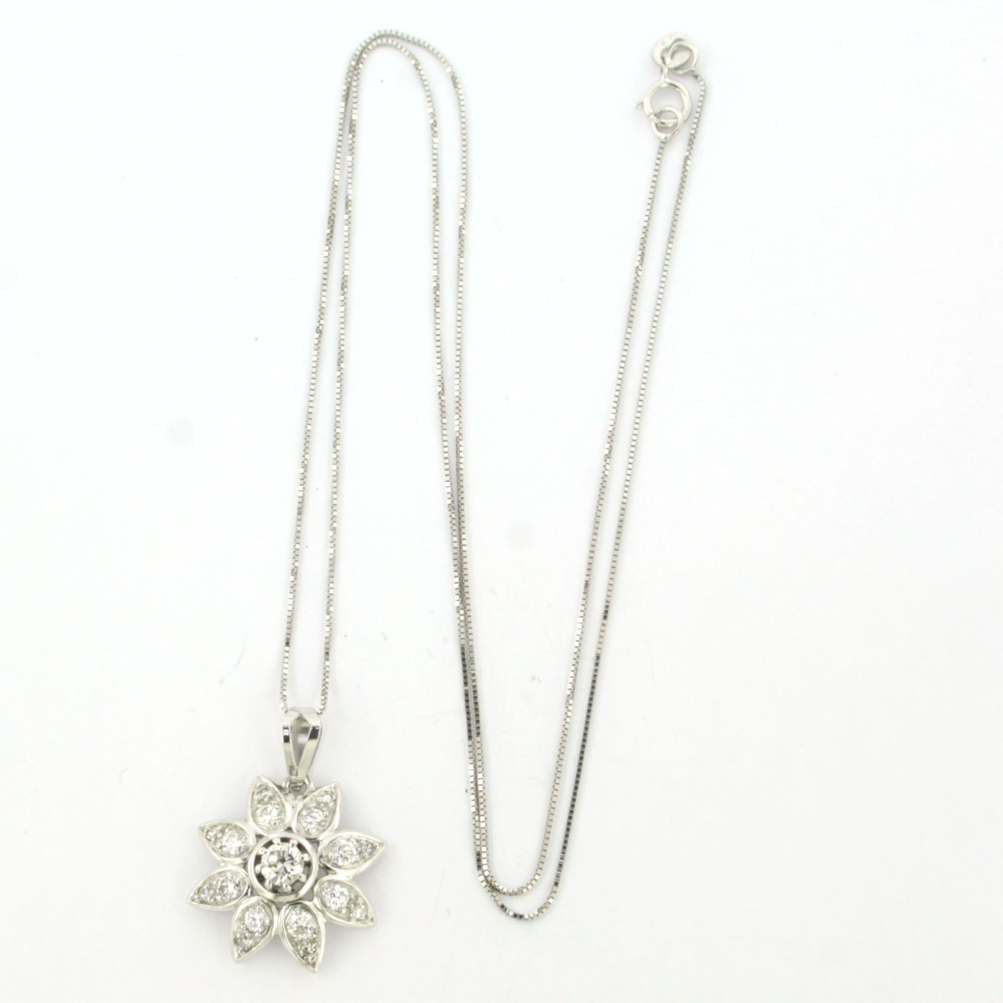 Collier et pendentif avec diamant brillant et taille unique jusqu'à 0,76ct or 18k Excellent état - En vente à The Hague, ZH