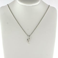 Halskette und Anhänger mit Diamanten im Brillantschliff von bis zu 0,12 Karat aus 14 Karat Gold