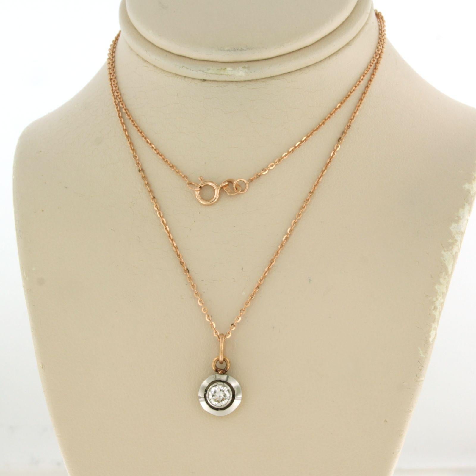 Collier et pendentif avec diamants taille brillant jusqu'à 0,13 ct or 14k en vente 1