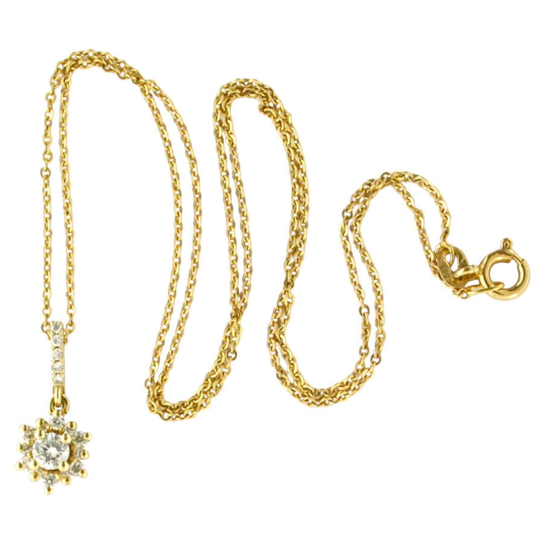 Collier et pendentif avec diamants taille brillant jusqu'à 0,25 ct Or 14k 1,9 grammes