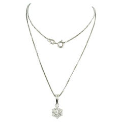 Collana e pendente con diamanti taglio brillante fino a 0,30ct in oro bianco 18k