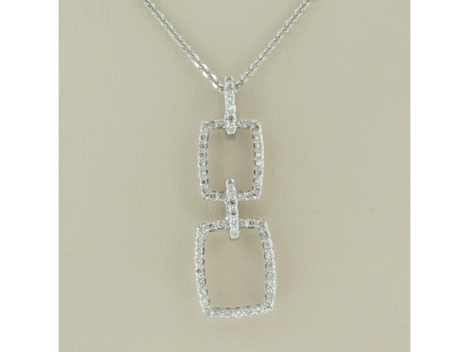 Taglio brillante Collana e pendente con diamanti taglio brillante fino a 0,38 carati in oro bianco 18 carati in vendita