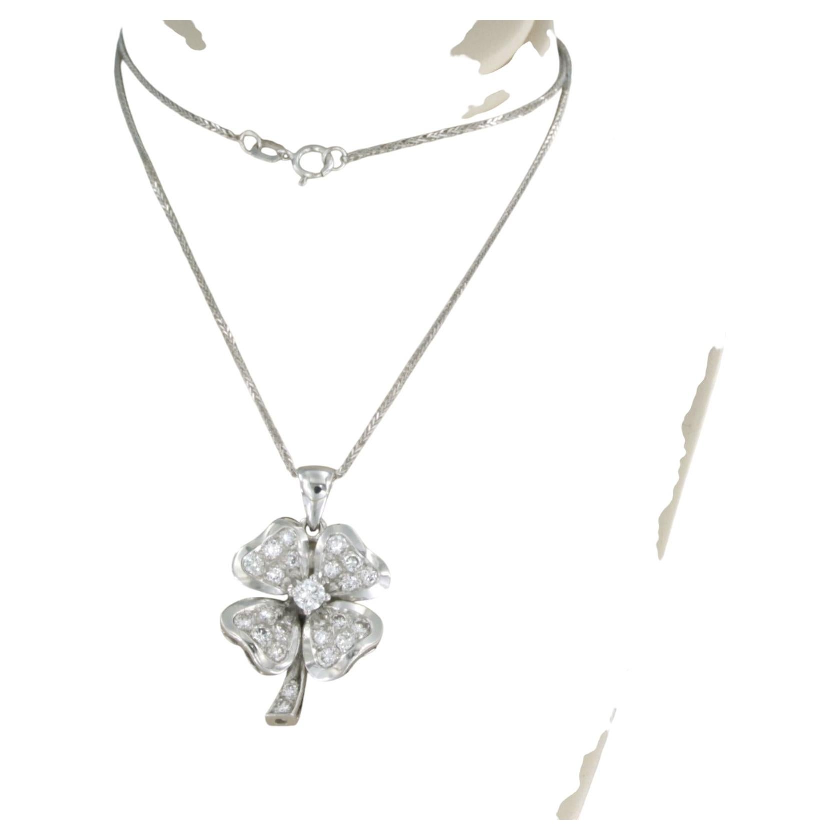 Brilliante e pendente con diamanti taglio brillante fino a 0,75ct in oro 14k e 18k