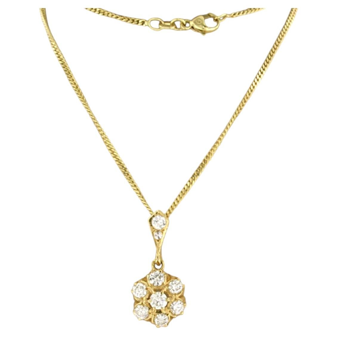 Collar y colgante con diamantes de talla brillante de hasta 1,28 ct, en oro de 14k y 18k