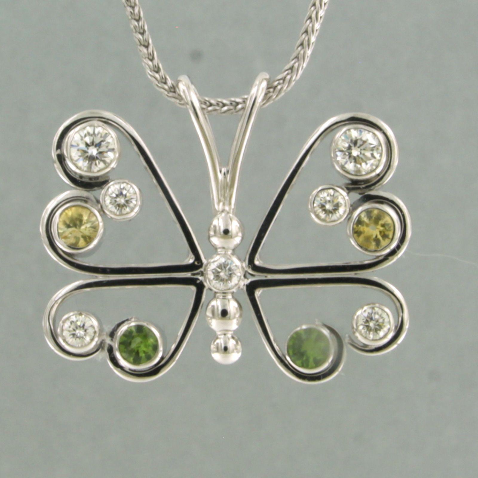 Collana in oro bianco 14k con pendente con peridoto, citrino e diamanti taglio brillante fino a 0,90 carati - F/G - VS/SI - lunghezza 45 cm

Descrizione dettagliata

La collana è lunga 45 cm e larga 1,0 mm.

Il ciondolo misura 2,2 cm di altezza e