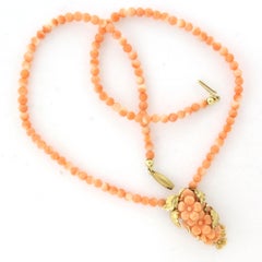 Necklace and pendant with coral 14k yellow gold 12.7 grams