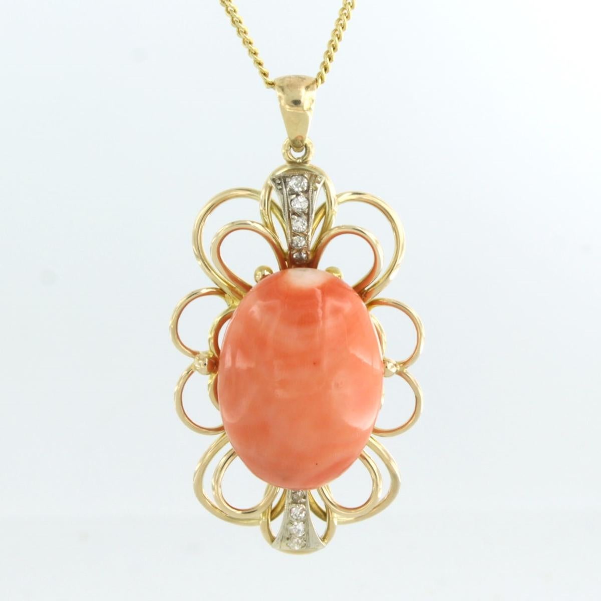 Modern Necklace and pendant with coral and single cut diamonds - 17.4 grams 14k gold For Sale