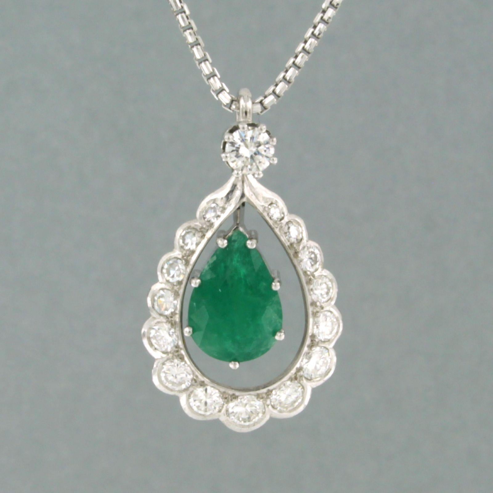 Necklace and pendant with emerald and brilliant cut diamonds 18k white gold For Sale 1