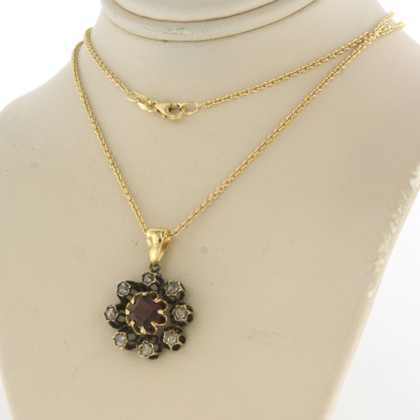 Early Victorian Necklace and pendant with garnet and rose cut diamonds up to 0.20ct 18k gold For Sale