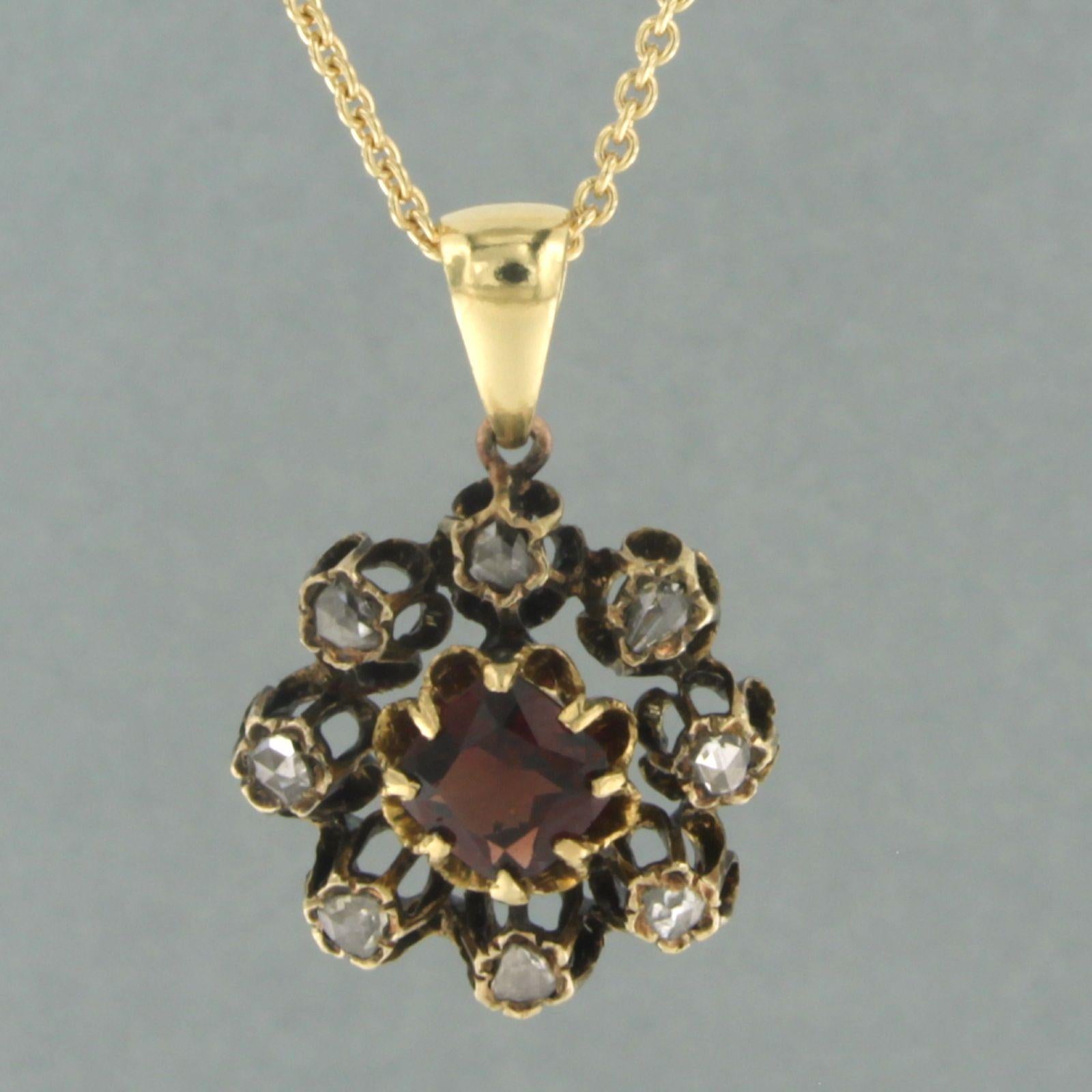 Women's Necklace and pendant with garnet and rose cut diamonds up to 0.20ct 18k gold For Sale