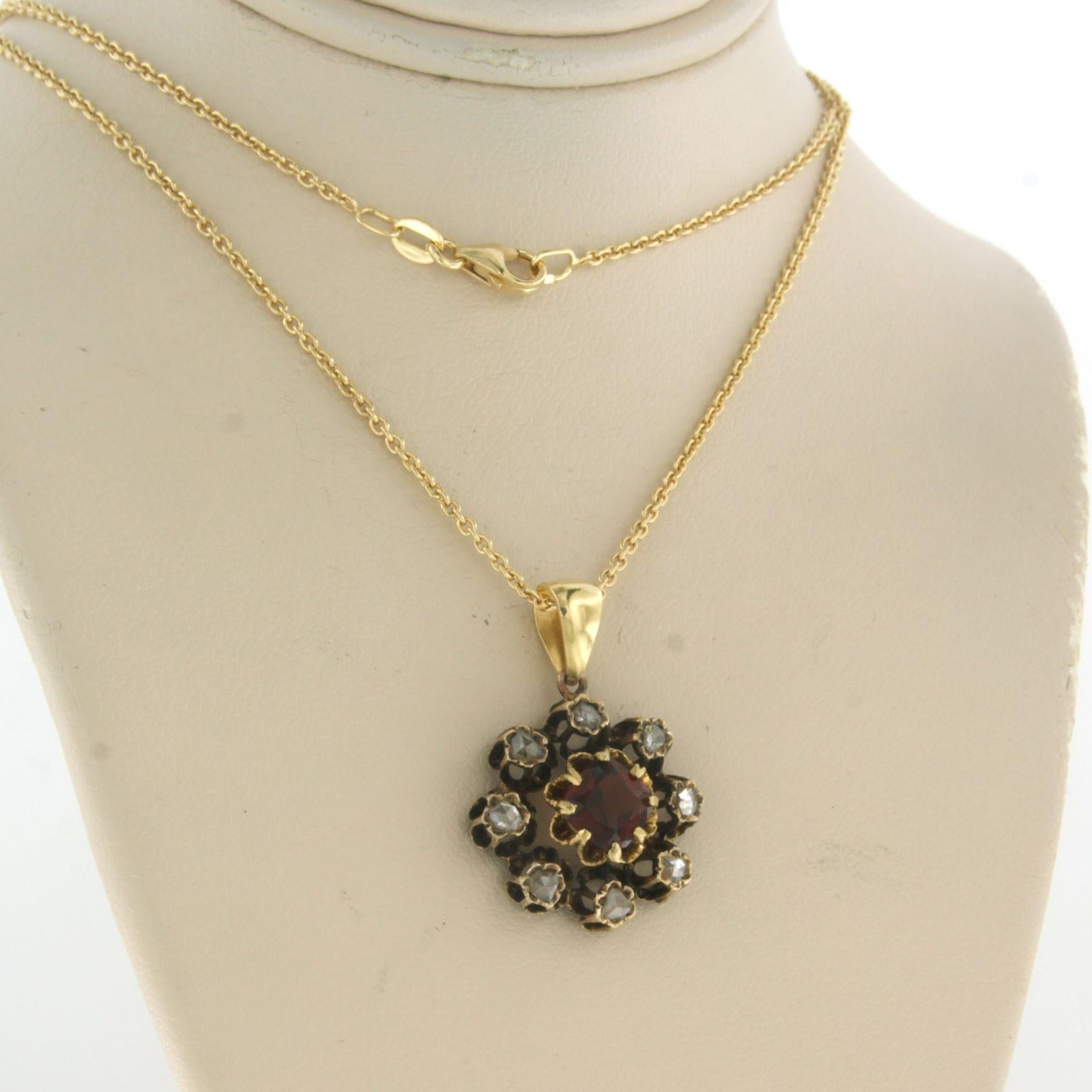 Necklace and pendant with garnet and rose cut diamonds up to 0.20ct 18k gold For Sale 1
