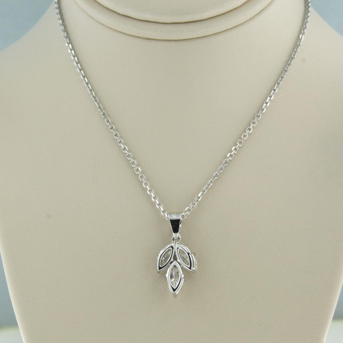 Moderno Collana e pendente con diamanti a forma di marquise fino a 0,60ct in oro 14k e 18k in vendita