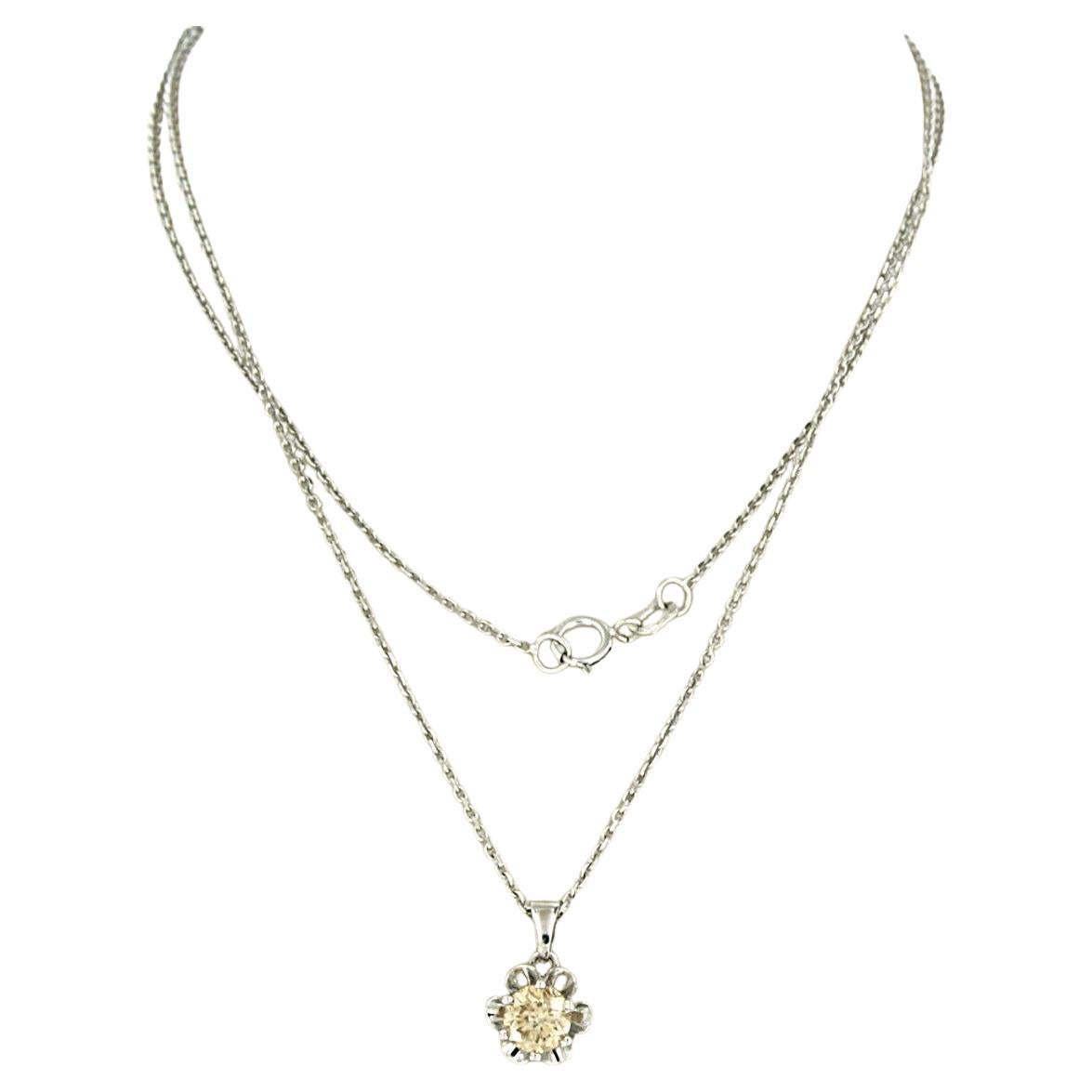 Collier et pendentif avec diamant de taille européenne ancienne jusqu
à 0.50ct or 14k 2.4 gr