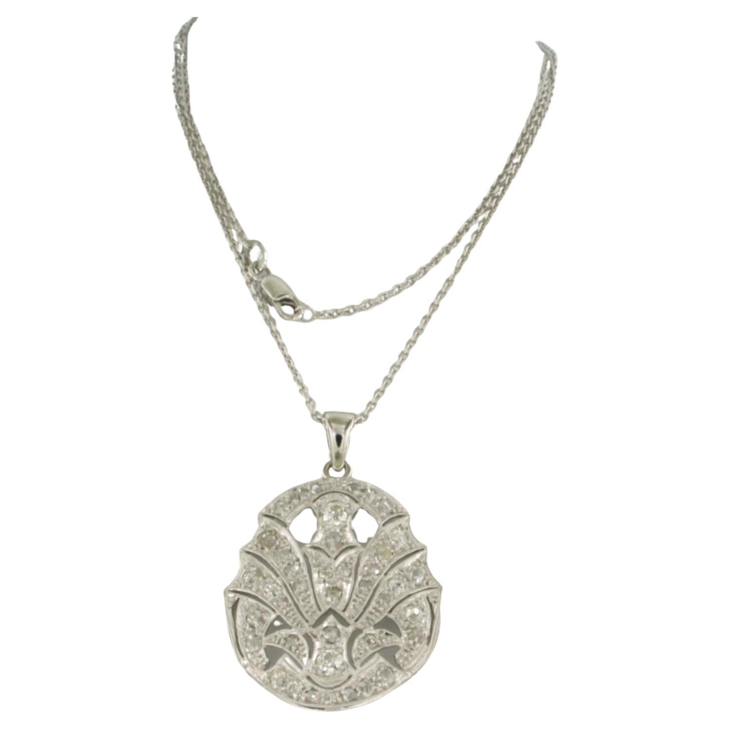 Collana e pendente con diamanti old mine e taglio rosa fino a 1,00ct in platino