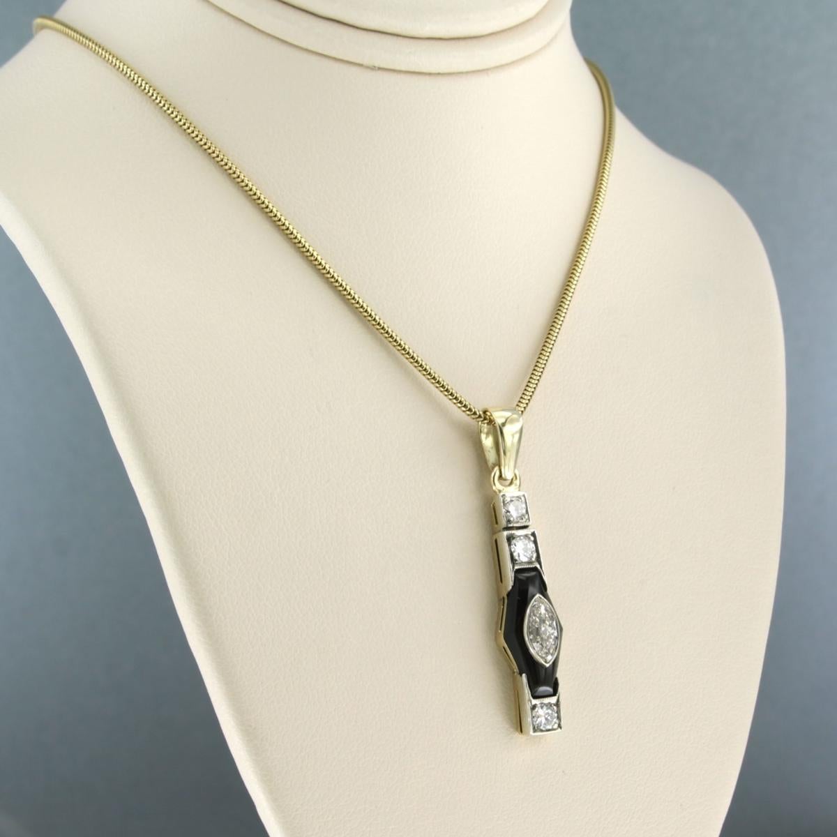 Taille vieille mine Collier et pendentif en or 18 carats avec onyx et diamants taille ancienne jusqu'à 1,00 carat en vente